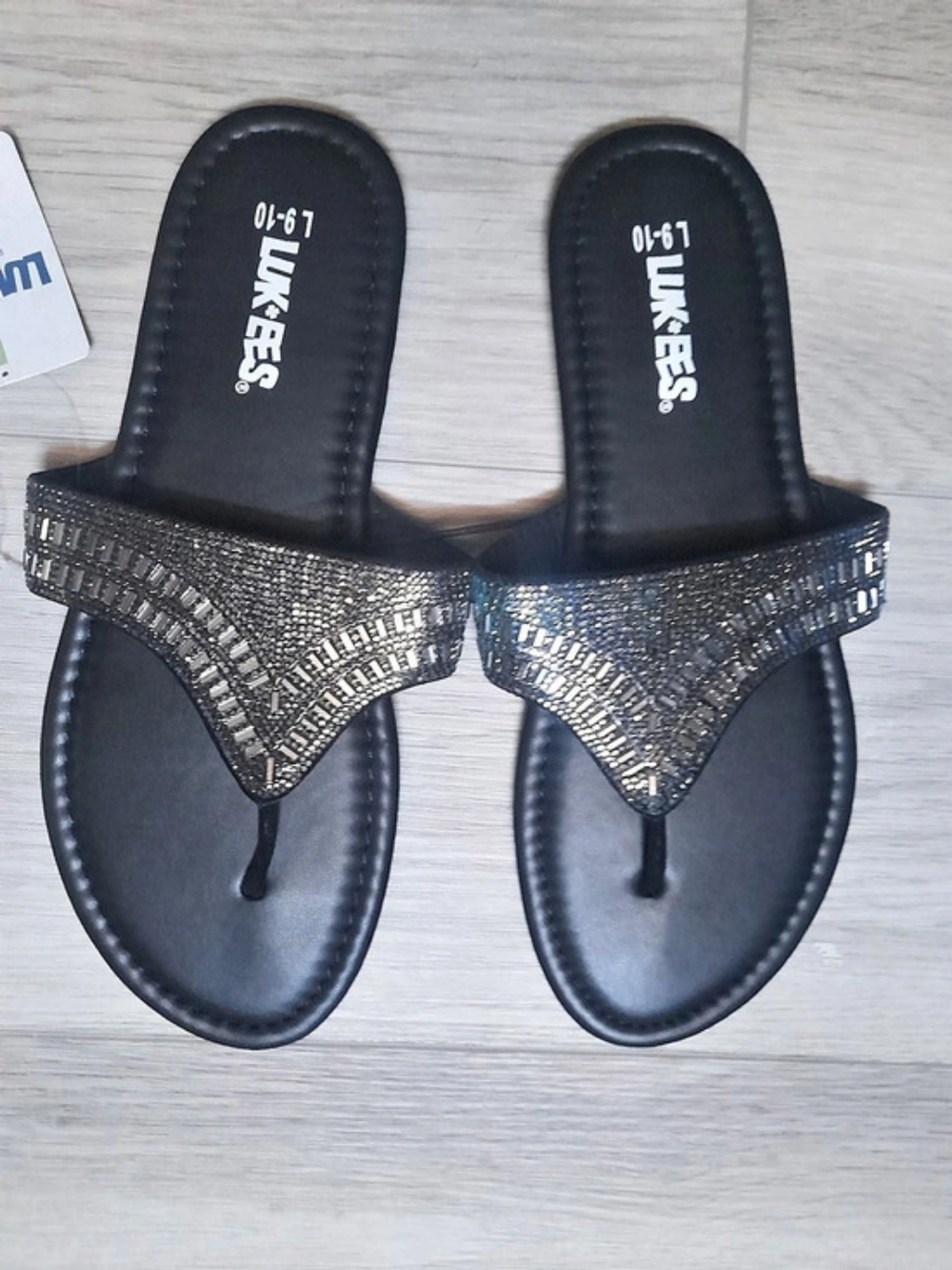 L9-10 Embellished Flat Sandals in Black US 9-10 NWT